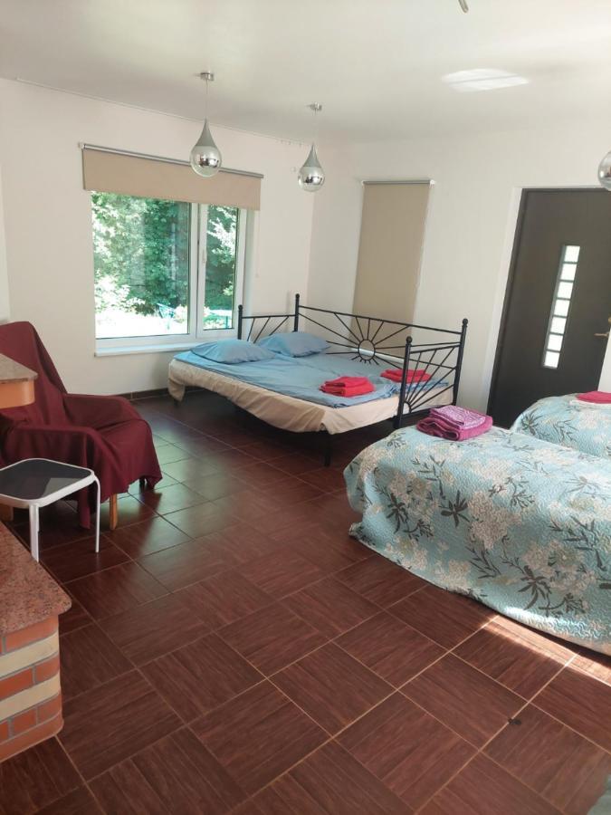 Villa Joekalda Kodumajutus Häädemeeste Esterno foto